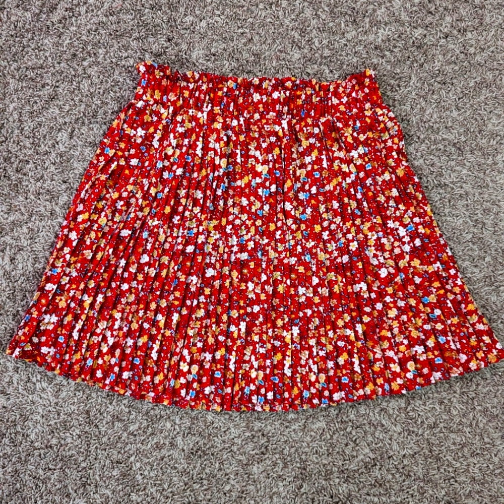 Ditsy Floral Print Paperbag Waist Pleated Skirt